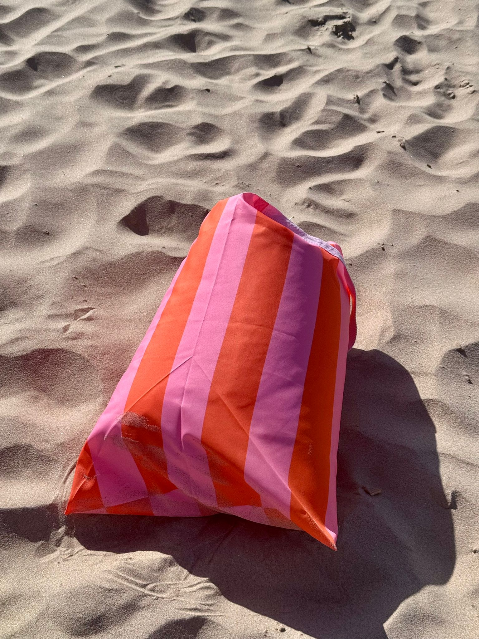 Puff de praia Pôr do Sol da Ohana Puffs, feito à mão, nas cores Laranja, Rosa